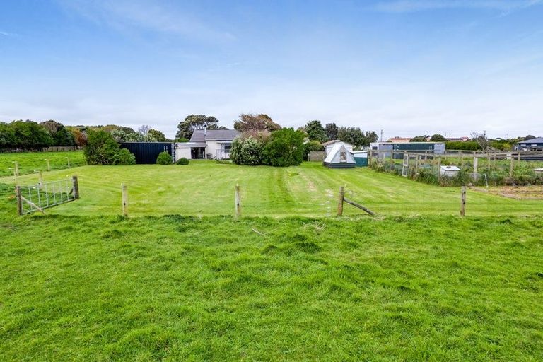 Photo of property in 9 Kaipi Street, Manaia, 4612