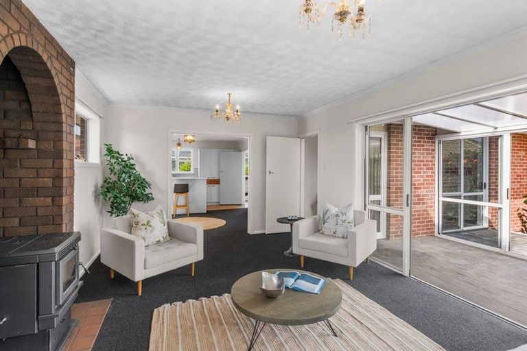 Photo of property in 26 Glenora Place, Hornby, Christchurch, 8042