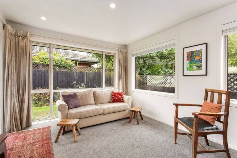 Photo of property in 2/66 Hounslow Street, Ilam, Christchurch, 8041