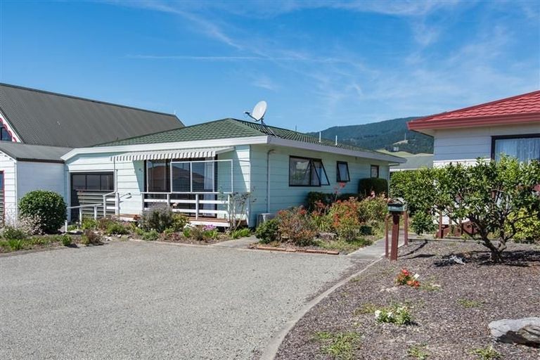 Photo of property in 8 Dellwood Green, Richmond, 7020