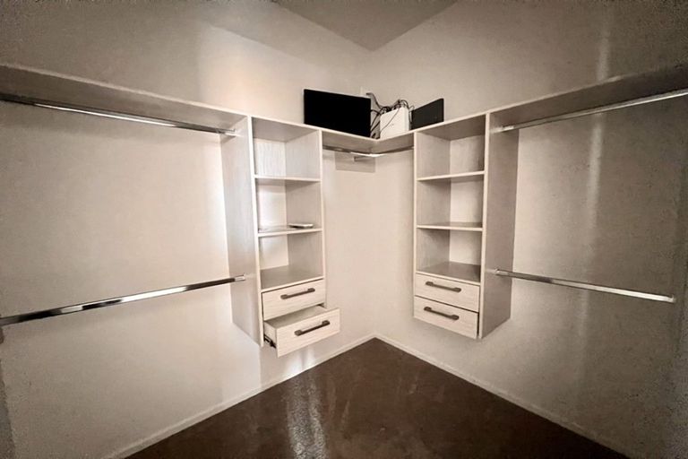 Photo of property in 21 Reserva Crescent, Kumeu, 0810