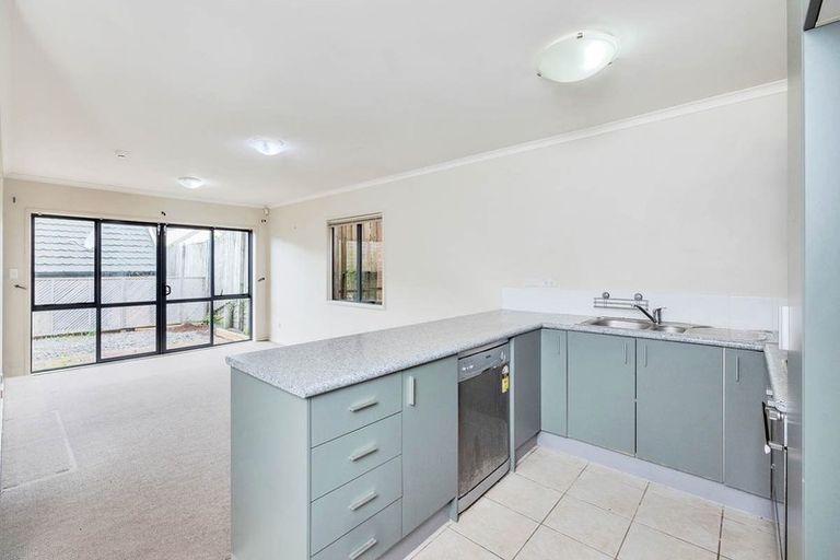 Photo of property in St Claire Village, 129/172 Mcleod Road, Te Atatu South, Auckland, 0610