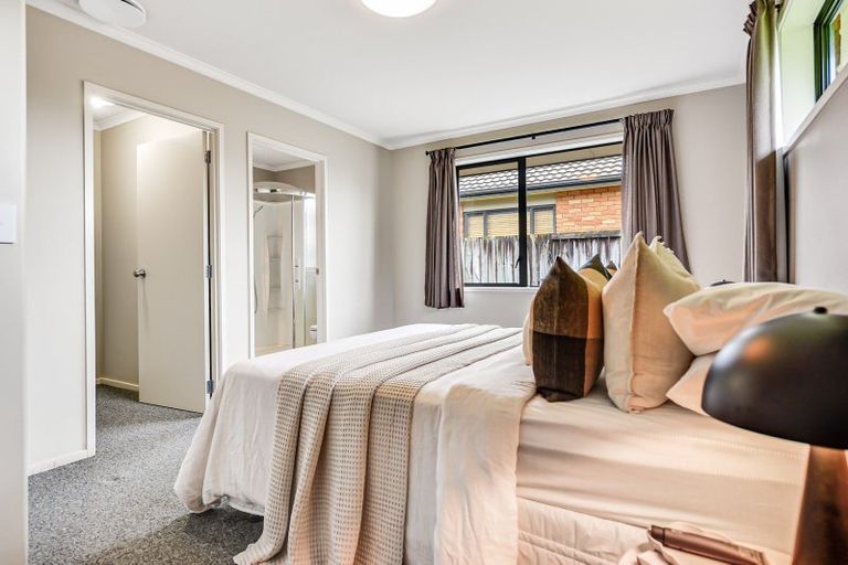 Photo of property in 8 Miers Glade, Rototuna North, Hamilton, 3210