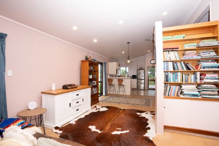 Photo of property in 78l Greenslade Road, Raglan, 3295