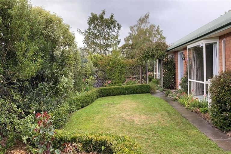 Photo of property in 2 Brooker Place, Kirwee, Darfield, 7571