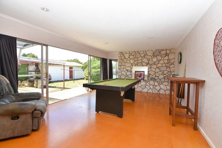 Photo of property in 485-487 High Street South, Carterton, 5713