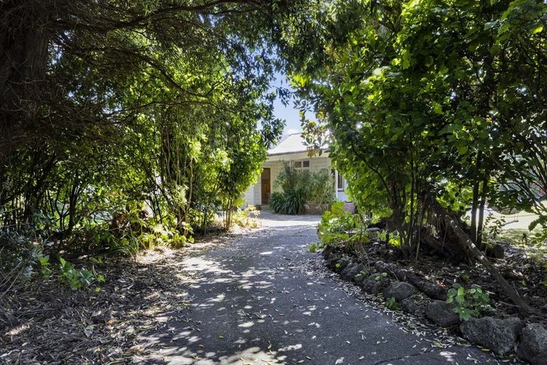 Photo of property in 8 Hadfield Street, Patea, 4520