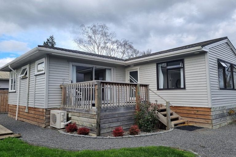 Photo of property in 82 Brooklyn Road, Carterton, 5713