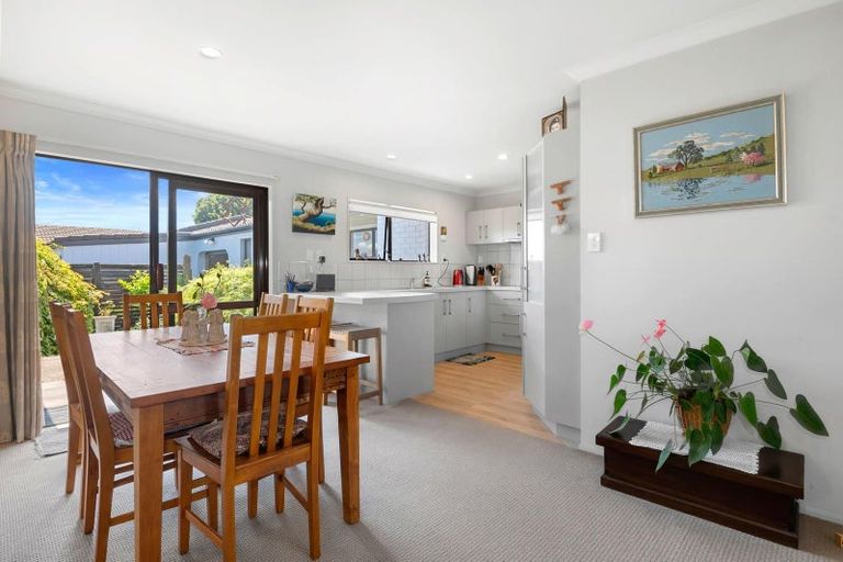 Photo of property in 49a Robertson Street, Glenholme, Rotorua, 3010