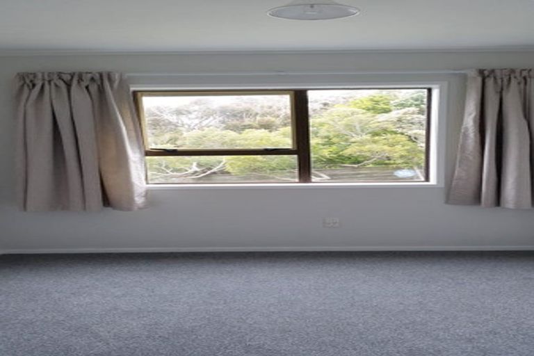 Photo of property in 2 Jasons Place, Churton Park, Wellington, 6037