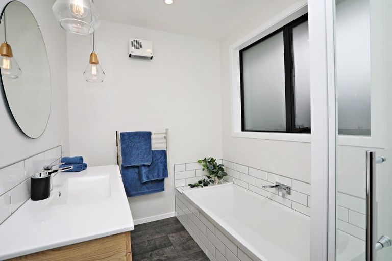 Photo of property in 37a Holloway Street, Waikiwi, Invercargill, 9810