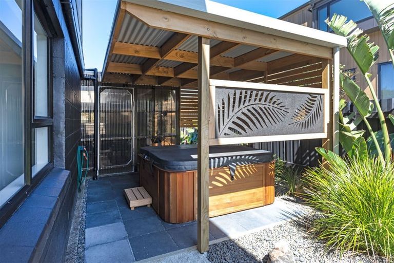 Photo of property in 142 Captain Cook Road, Cooks Beach, Whitianga, 3591