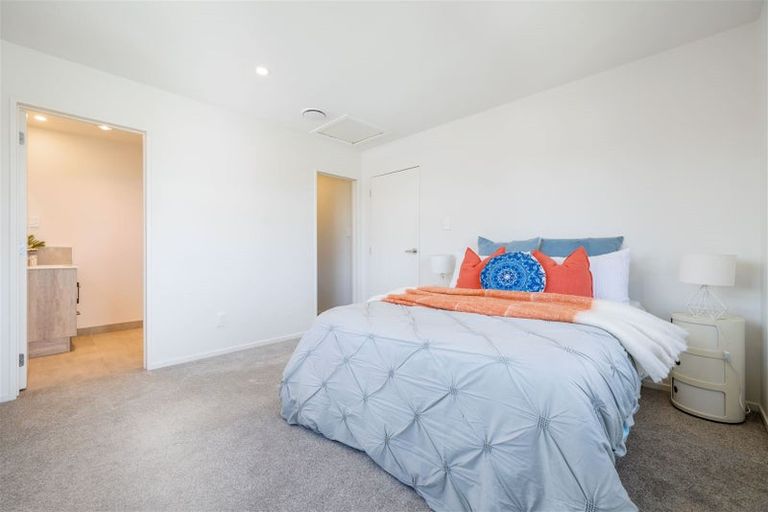 Photo of property in 21 Sapwood Crescent, Takanini, 2110