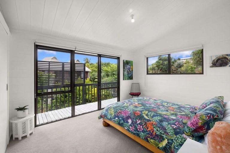 Photo of property in 88 Doves Bay Road, Kerikeri, 0294