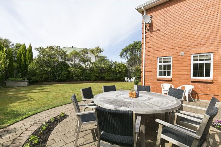 Photo of property in 21 Claverton Grove, Churton Park, Wellington, 6037