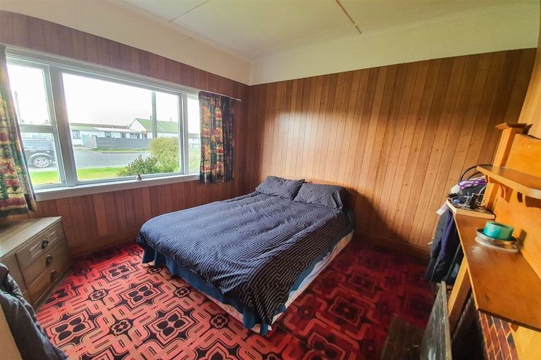 Photo of property in 17 George Street, Waimate, 7924