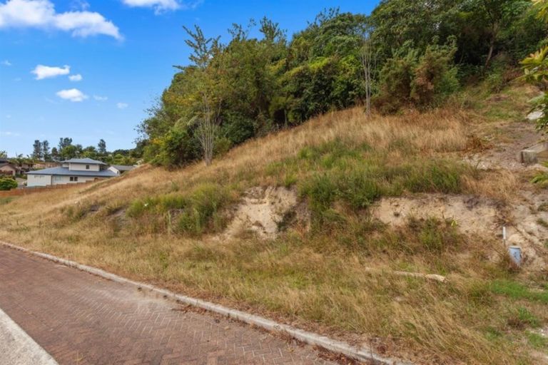 Photo of property in 20 The Fairway, Whakatane, 3120