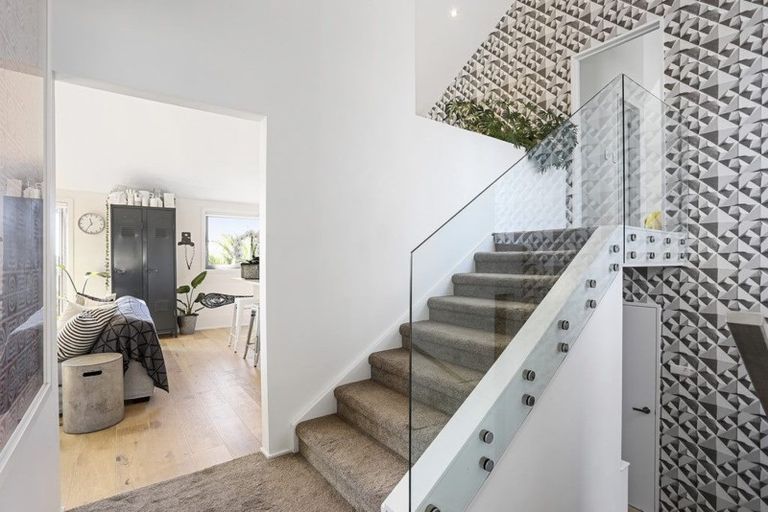 Photo of property in 3/40 Kowhai Road, Campbells Bay, Auckland, 0630