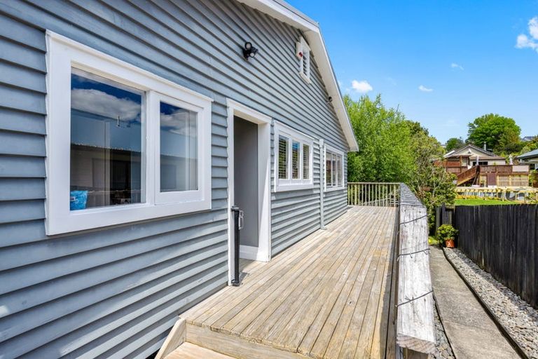 Photo of property in 151 Brian Crescent, Stanmore Bay, Whangaparaoa, 0932