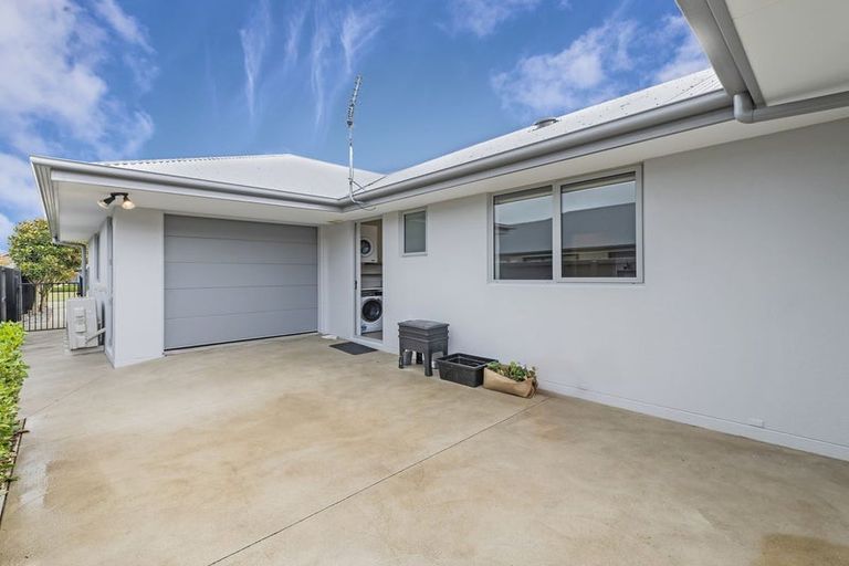 Photo of property in 22 Blue Jean Avenue, Rolleston, 7614