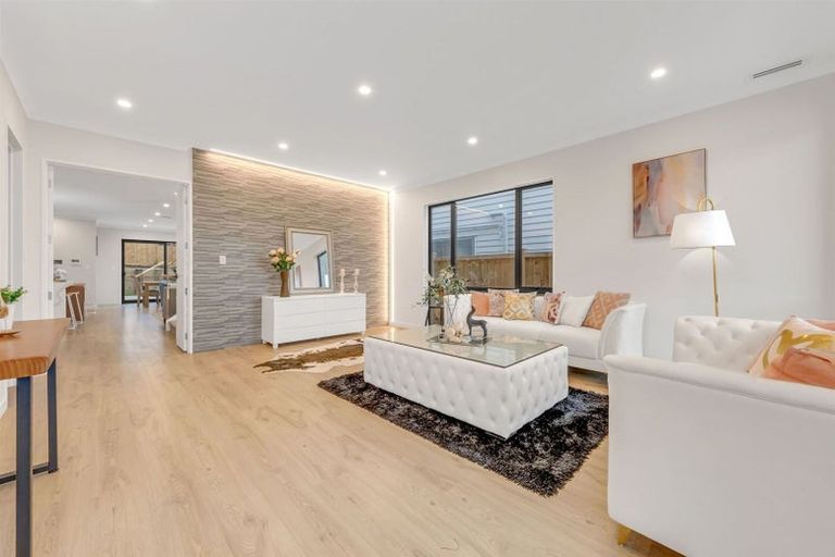 Photo of property in 27 Koromeke Street, Flat Bush, Auckland, 2019
