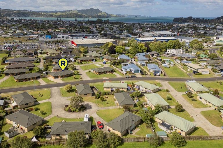 Photo of property in 21 Seascape Avenue, Whitianga, 3510