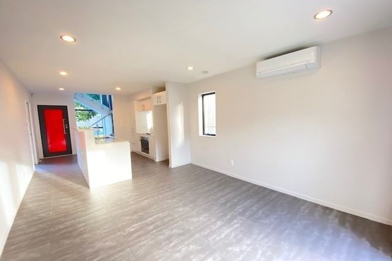 Photo of property in 46 Makamaka Lane, Albany Heights, Auckland, 0632