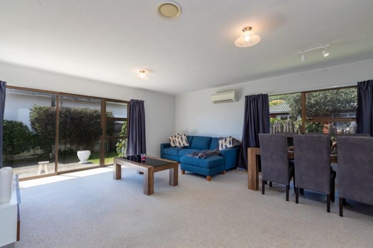 Photo of property in 63c Parata Street, Waikanae, 5036