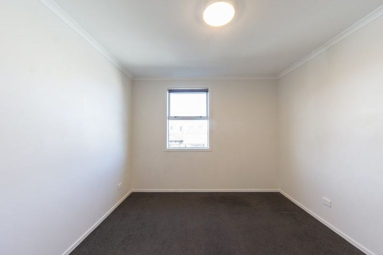 Photo of property in 25 Chiefs Court, Hamilton East, Hamilton, 3216
