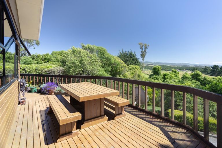 Photo of property in 16 Coronation Street, Moeraki, Palmerston, 9482