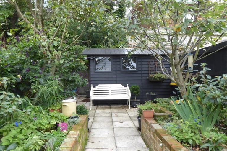 Photo of property in 75 Elizabeth Street, Mount Victoria, Wellington, 6011