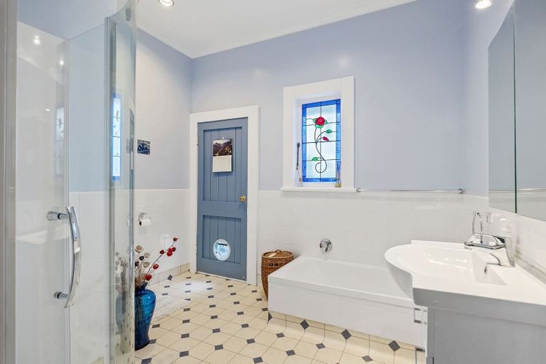 Photo of property in 5 Knights Grove, Otaki, 5512