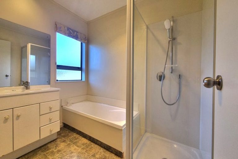 Photo of property in 97a Makarini Street, Paraparaumu, 5032