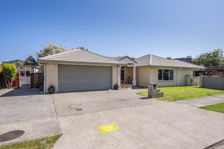 Photo of property in 170 Guildford Drive, Paraparaumu Beach, Paraparaumu, 5032