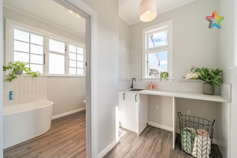 Photo of property in 78 Seddon Street, Wallaceville, Upper Hutt, 5018