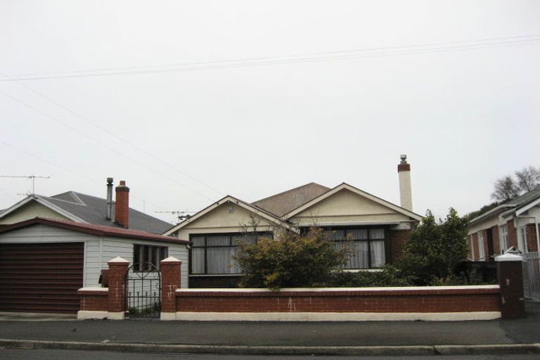 Photo of property in 275 Macandrew Road, Forbury, Dunedin, 9012