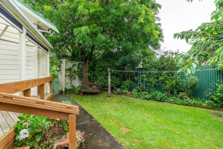 Photo of property in 103 Pembroke Street, Carterton, 5713