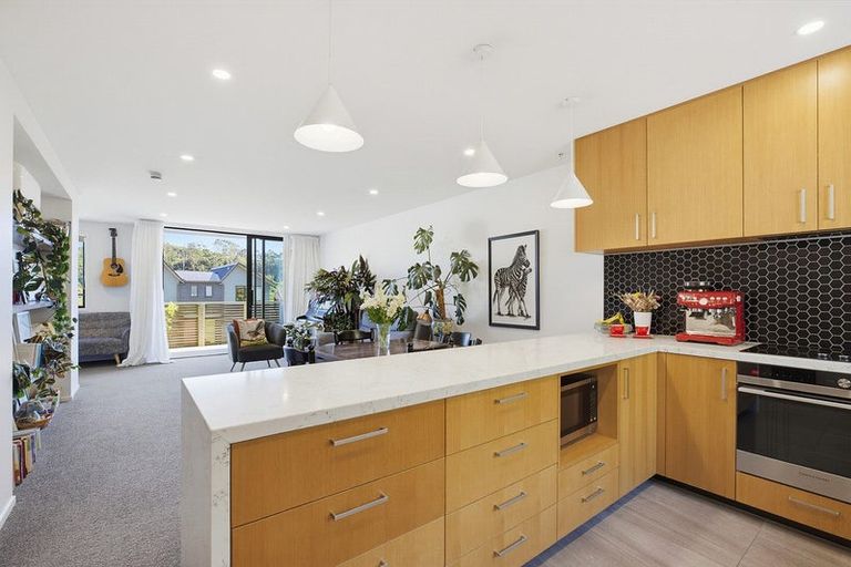 Photo of property in 19 Holystone Road, Whitby, Porirua, 5024