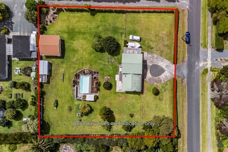 Photo of property in 10 Kendall Road, Kerikeri, 0230