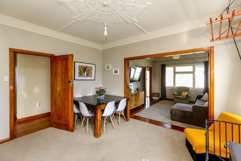 Photo of property in 2/68 Woodleigh Street, Frankleigh Park, New Plymouth, 4310