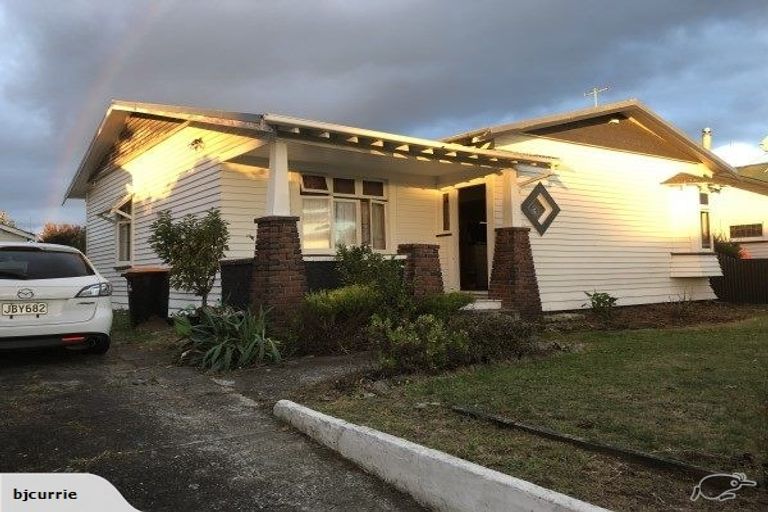Photo of property in 63 Lyndhurst Street, Takaro, Palmerston North, 4412