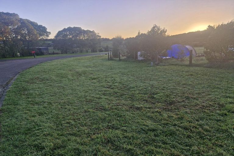 Photo of property in 48 Ohau Terraces, Ohau, 5570