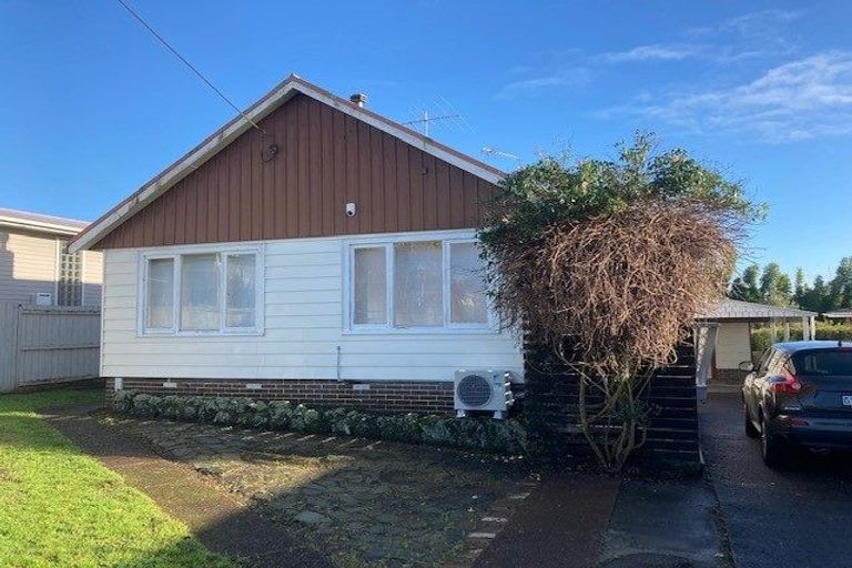 Photo of property in 12 Benders Avenue, Hillcrest, Auckland, 0627