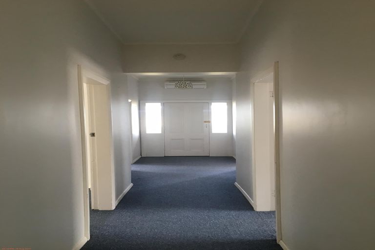 Photo of property in 14 Harris Street, Waimate, 7924