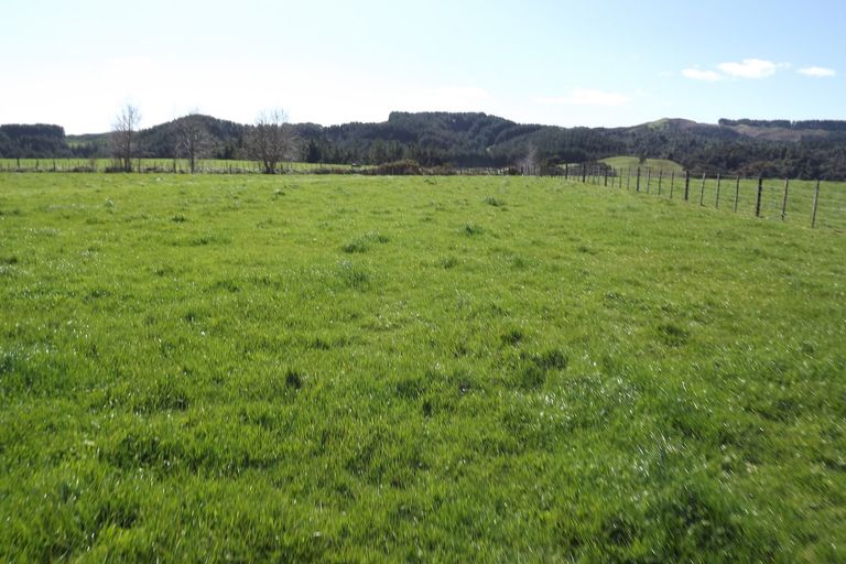 Photo of property in 9 Mangakino Road, Raglan, 3295