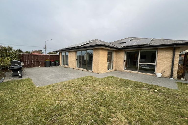 Photo of property in 73 Burwood Road, Burwood, Christchurch, 8083
