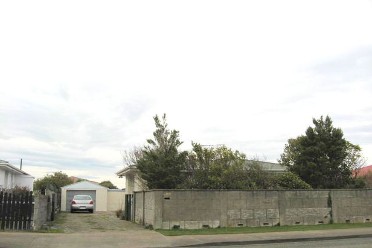 Photo of property in 250 Conyers Street, Strathern, Invercargill, 9812