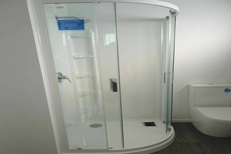 Photo of property in 2/11 Stafford Street, Silverstream, Upper Hutt, 5019