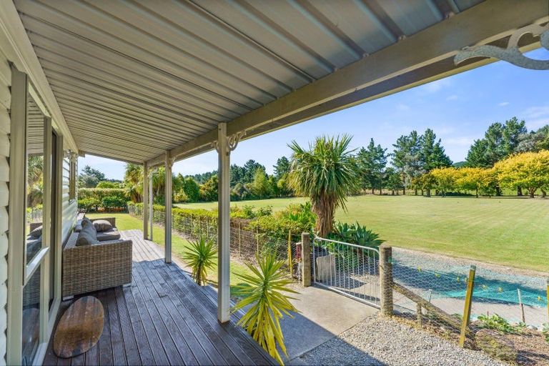 Photo of property in 192 Waitohu Valley Road, Otaki, 5583