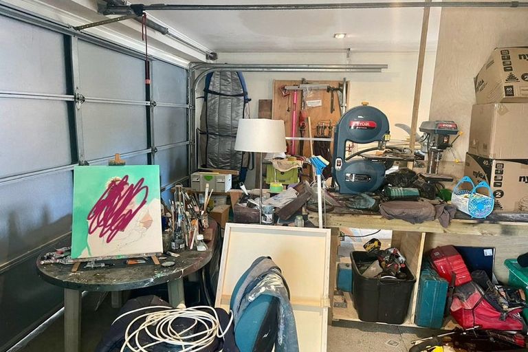 Photo of property in 121a Bruce Road, Glenfield, Auckland, 0629